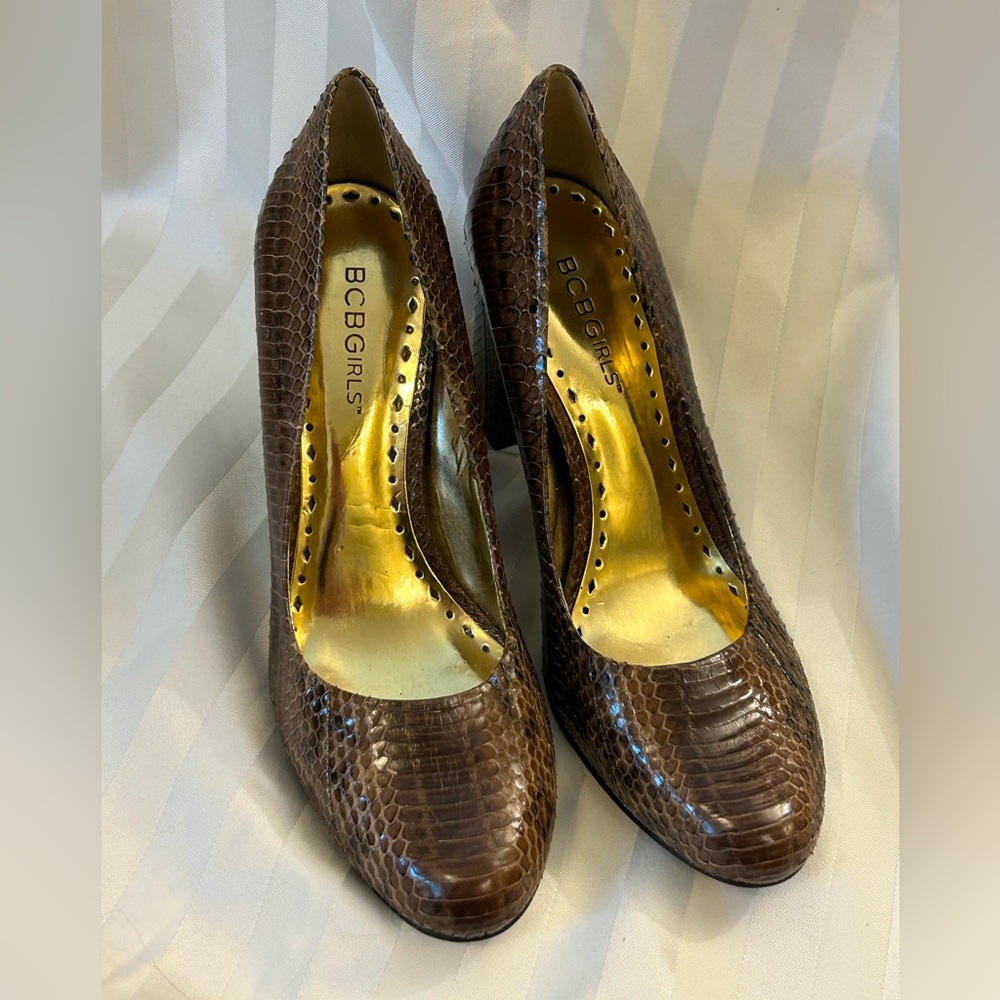 BCBGirls “Calista” Brown Snakeskin Leather Heels - Women’s Size 7.5
